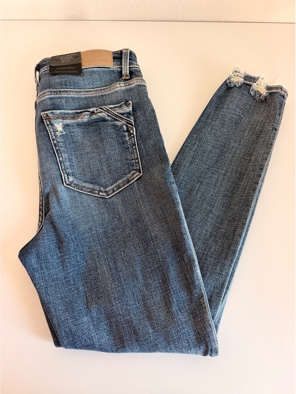 Buckle Black Fit No. 35 Ankle Skinny Jeans – 30x27 – NWT